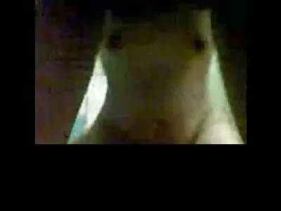 En brud håller på swedish sexfilm att bli jävligt vovve