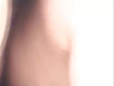En tonåring blir slickad och knullad sexfilm äldre kvinnor