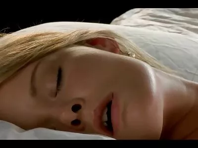 Bystig honung fri sexfilm på knäna