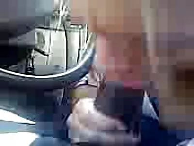 Klänningen faller av en kåt slampa gratis svenska sex filmer